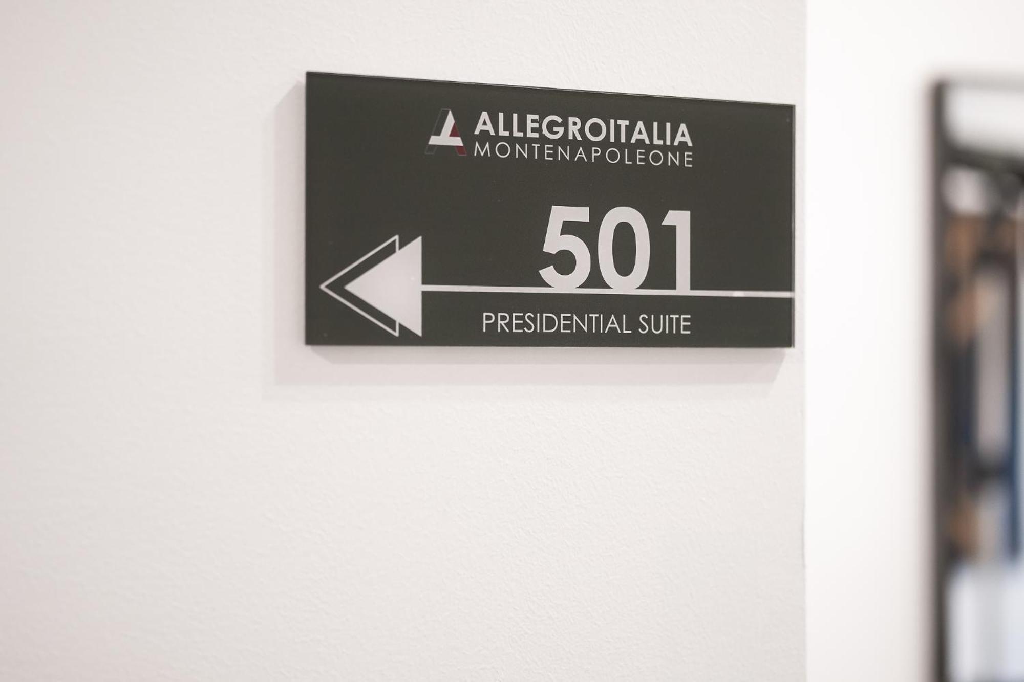 Allegroitalia Penthouse Montenapoleone มิลาน ภายนอก รูปภาพ